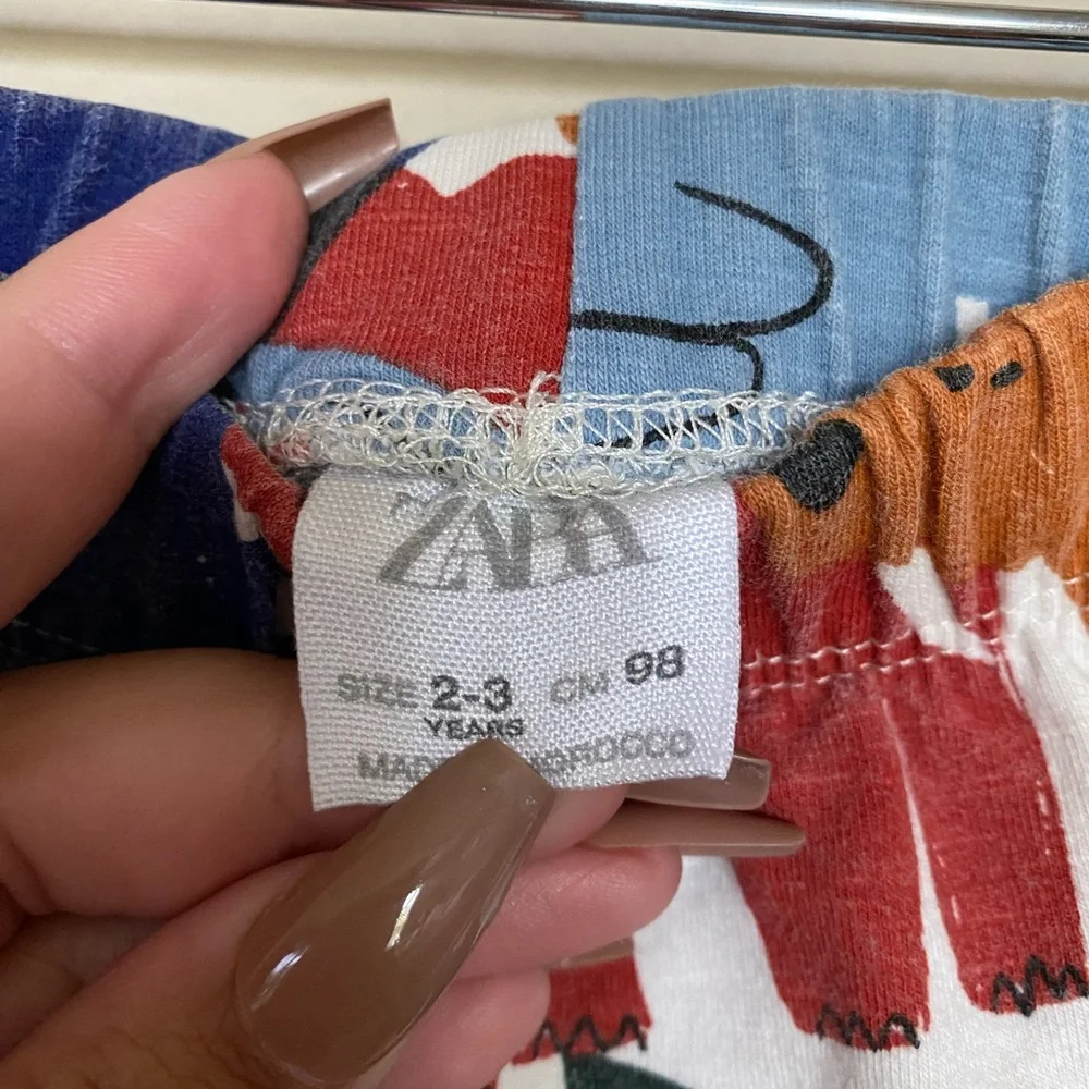 Zara 2-3T Animal Dinosaur multi color print legging - Picture 2 of 5